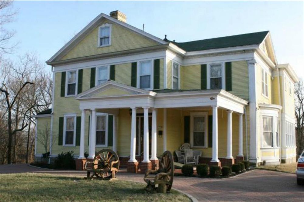 Six Acres Bed And Breakfast Cincinnati Eksteriør billede